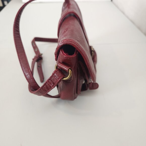The Many Moods of Poppie Jones Crossbody Bag Burgundy Shoulder Purse Buckle Pock - Picture 13 of 16
